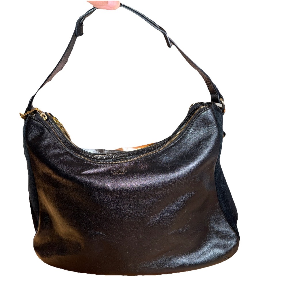 Vince Camuto Hobo Bag in Black Smooth Black Leather Handbag Purse - Picture 1 of 11